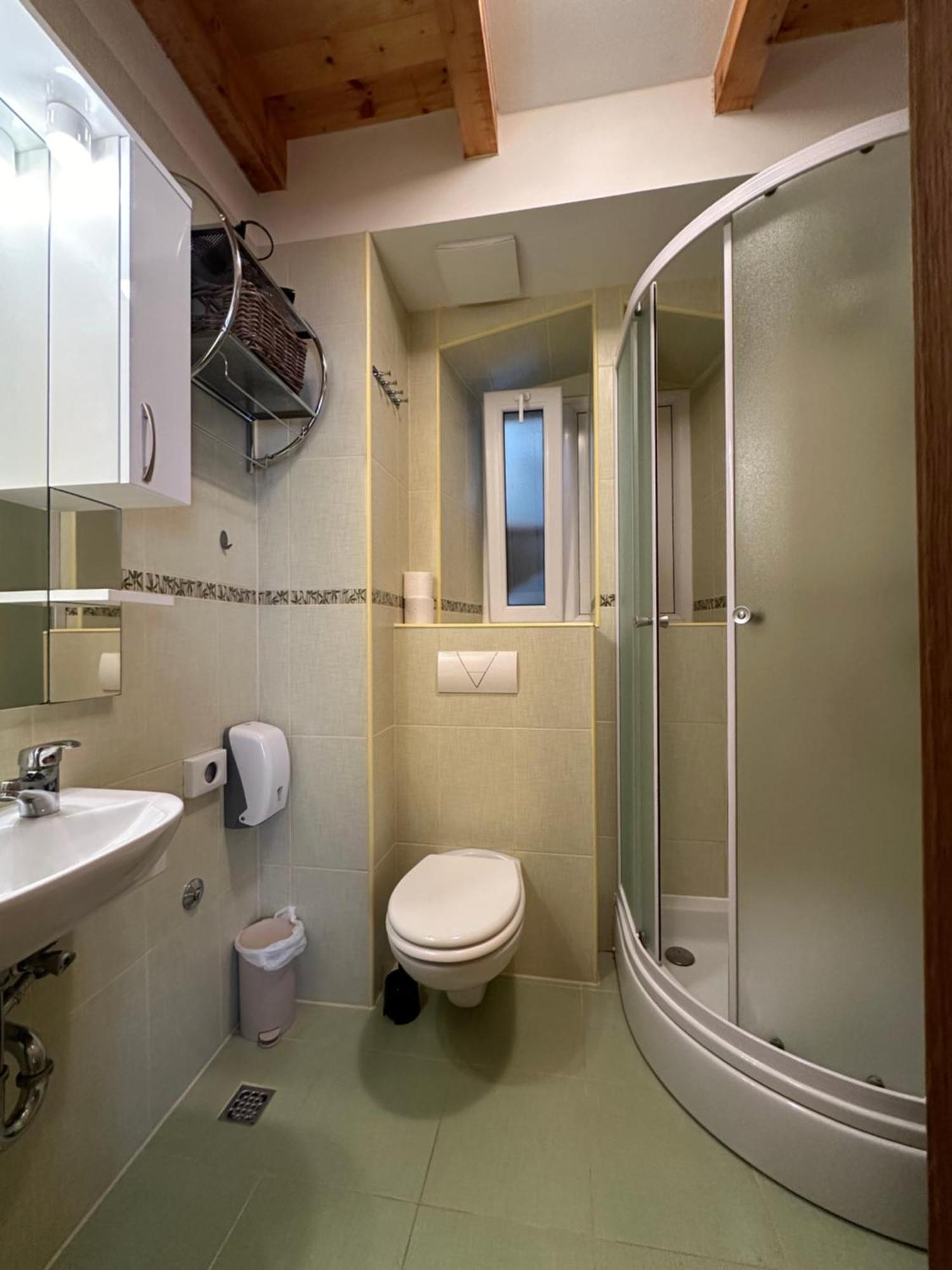 Old Town Apartments Trogir - Free Parking Buitenkant foto